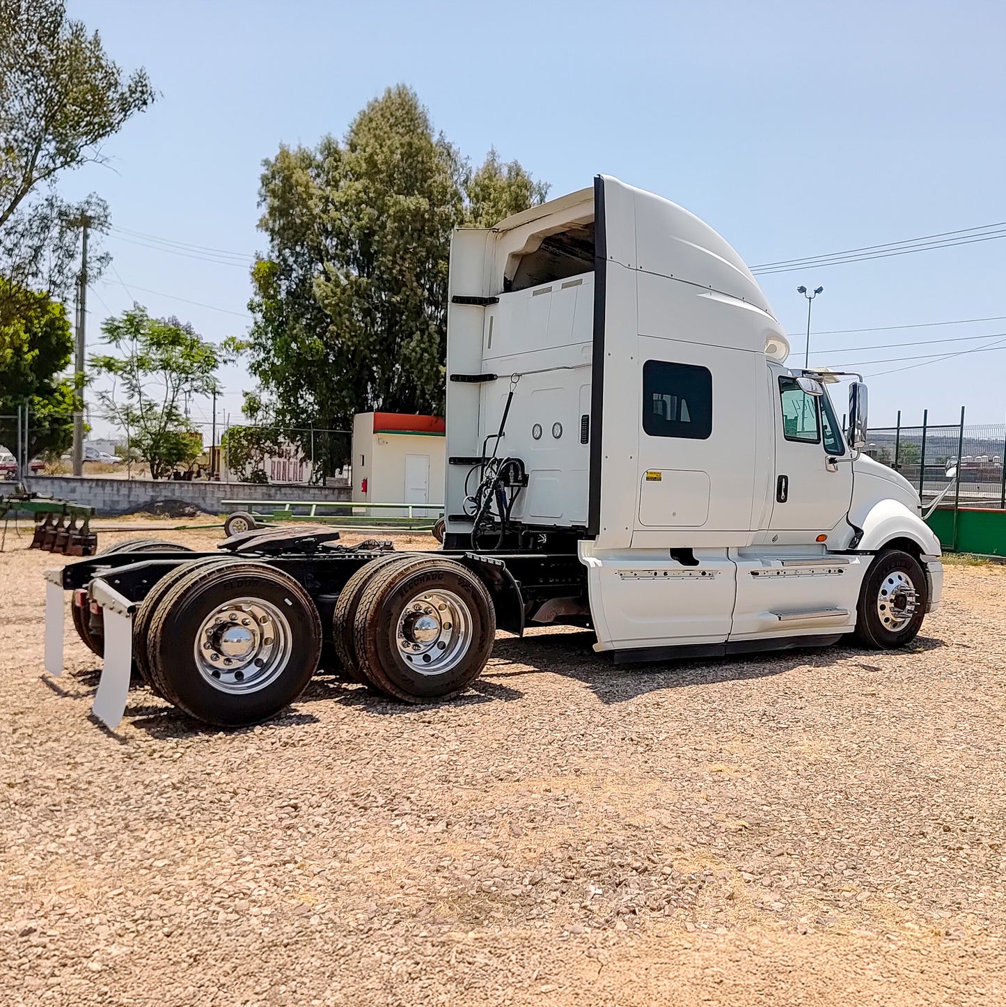 2017 International Prostar Plus 122