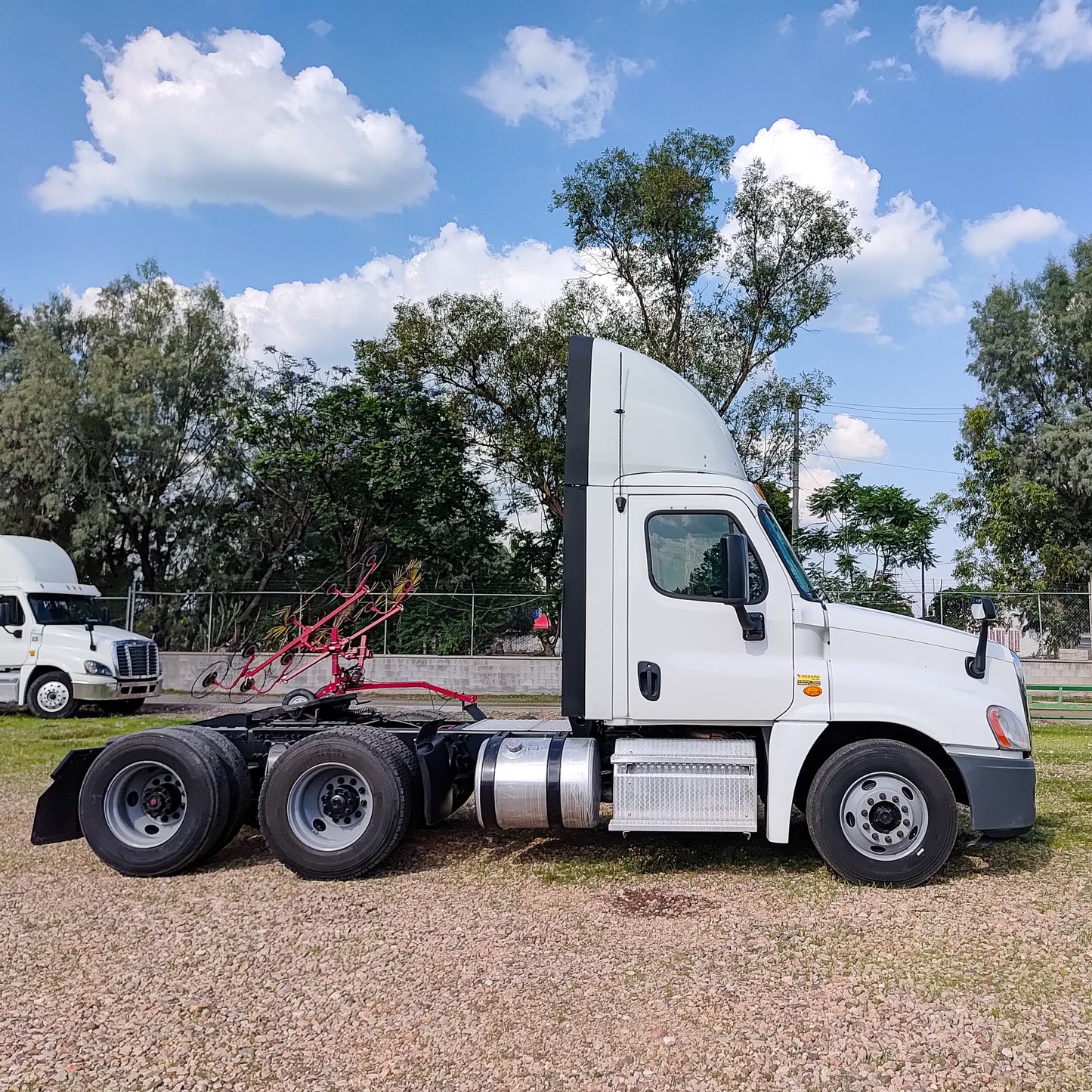 2015 Freightliner Cascadia 125