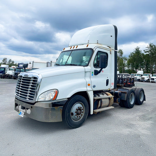 2016 Freightliner Cascadia 125